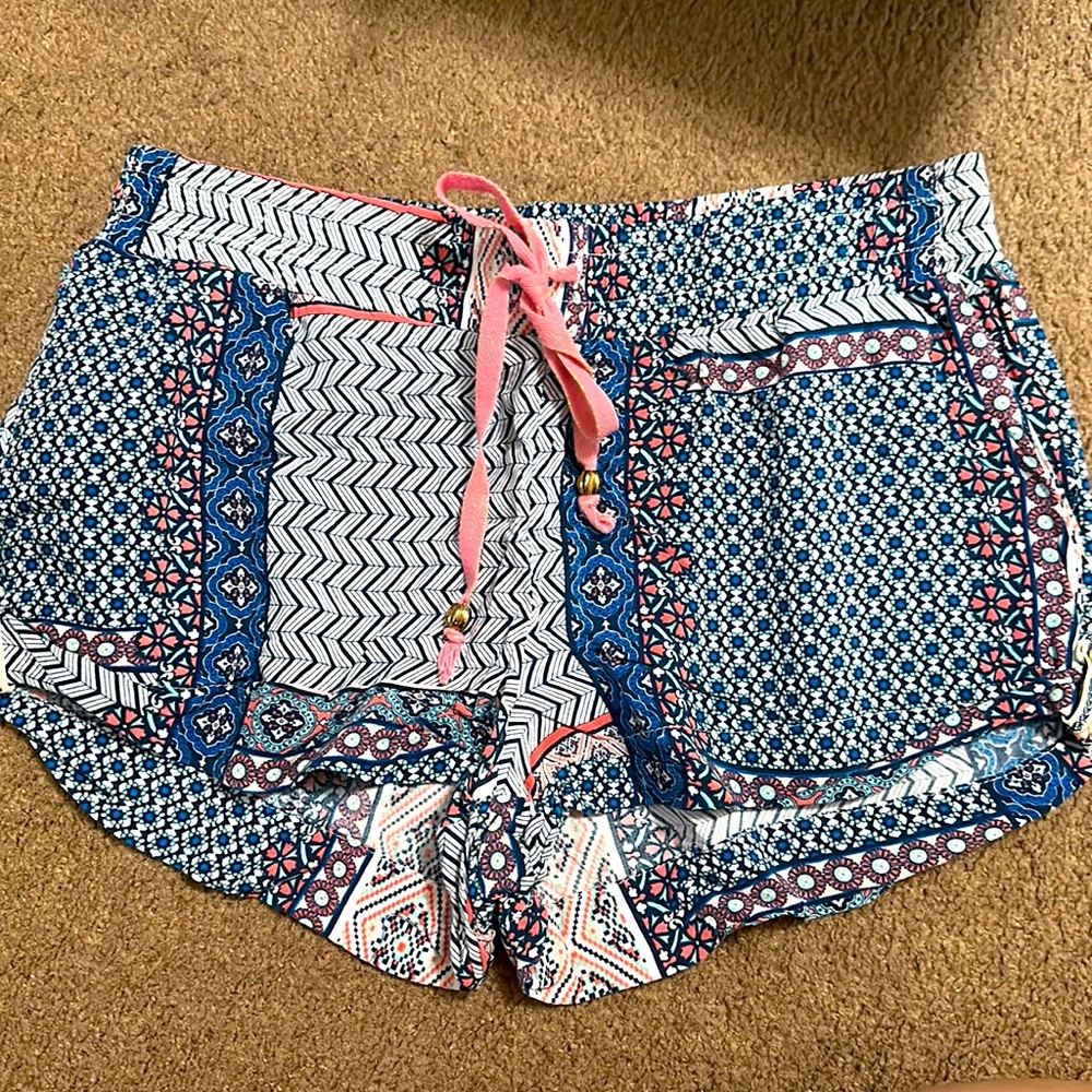 Blue aztec print shorts size M